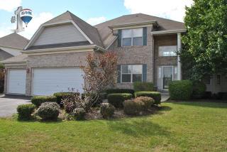 203 Long Beach Rd, Oswego, IL 60543-8073