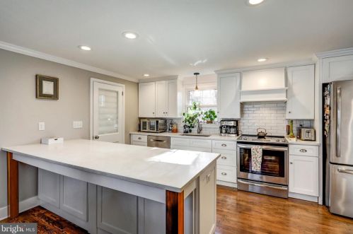 1826 Putter Ave, Lancaster PA  17602-4828 exterior