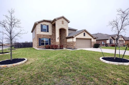 530 Evening Star, Uhland TX  78640-6134 exterior