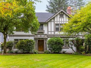 3604 Oak St, Portland, OR 97214-2064