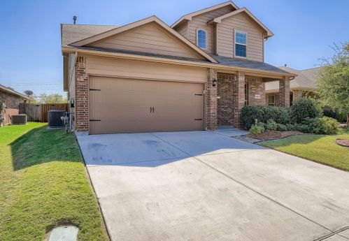 5009 Grayson Ridge Dr, Fort Worth, TX 76179