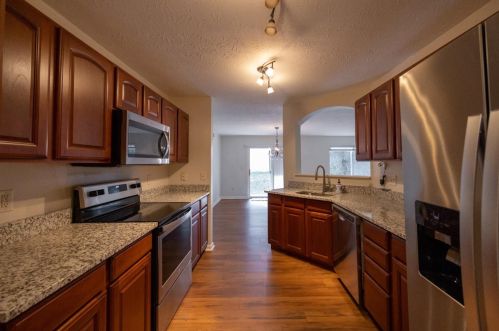 7143 English Dr, Cincinnati OH  45244-3137 exterior