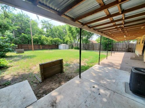 404 Mirike Dr, Fort Worth TX  76108-2701 exterior