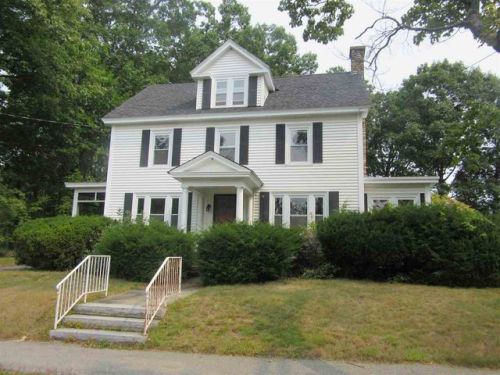44 Auburn St, Concord, NH 03301-3011