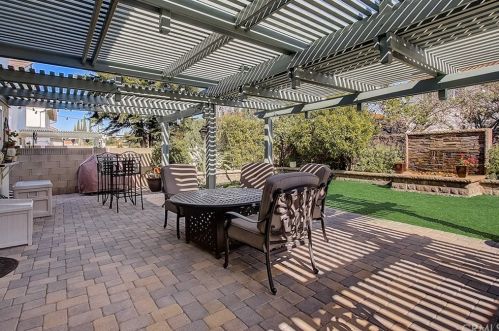 14912 Elm Ave, Irvine CA  92606-2611 exterior