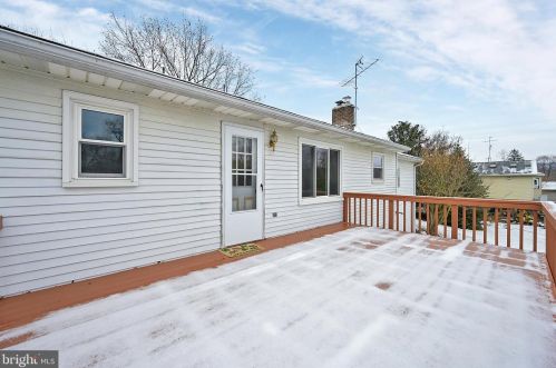 1561 Waggoners Gap Rd, Carlisle PA  17013-8353 exterior