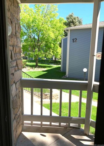 8335 Fairmount Dr, Denver CO  10102-1130 exterior