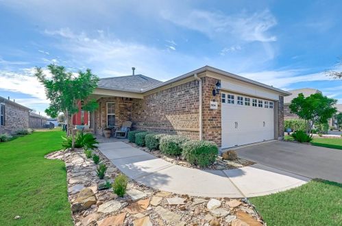 2934 Cone Flower Dr, Richmond, TX 77469-5550