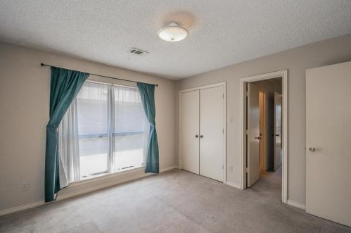 16234 Amberwood Rd, Dallas TX  75248-2980 exterior