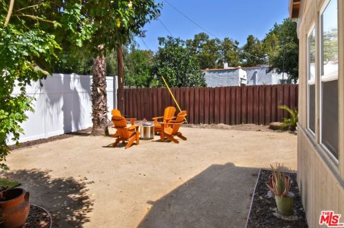 14609 Albers St, Van Nuys CA  91411-3711 exterior
