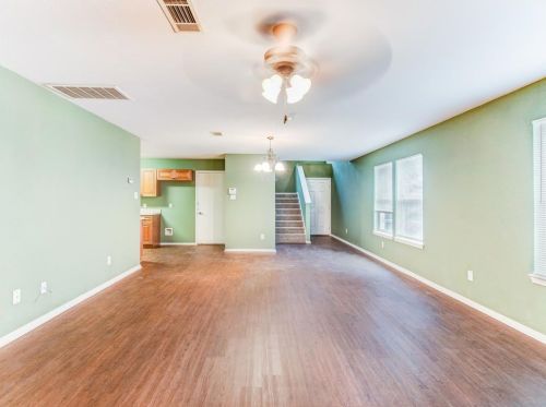 9902 Crystal Valley Way, Dallas TX  75227-5235 exterior