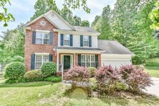 7242 Hunters Bluff Dr, Denver, NC 28037-8046