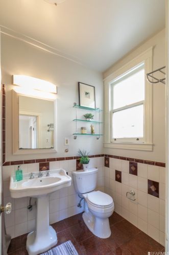 1150 Dolores St, San Francisco CA  94110-3670 exterior