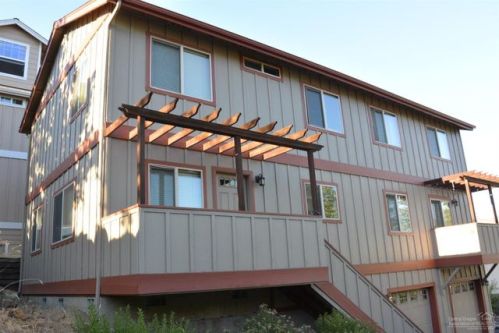 1727 Lotus Dr, Bend, OR 97701-5386