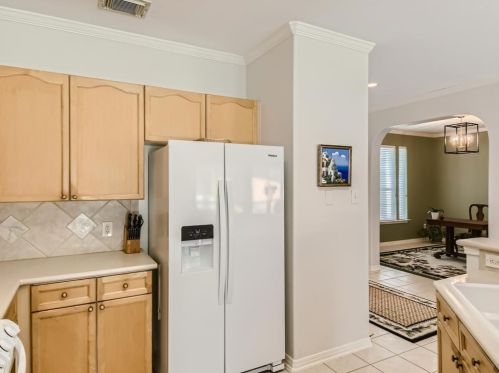 4333 Cyn Gln Cir, Austin TX  78732-2185 exterior