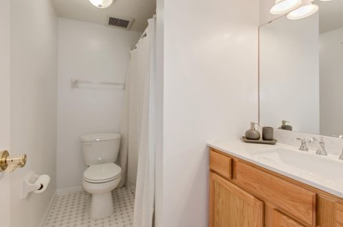 895 Drew Dr, Saint Paul MN  55129-6800 exterior