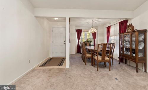 36 Abbey Ct, Carlisle, PA 17015-4370