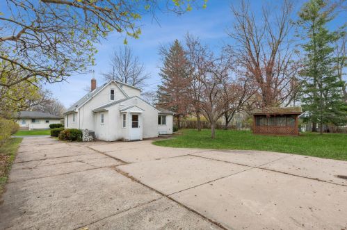 1869 Birmingham St, Saint Paul MN  55109-4407 exterior