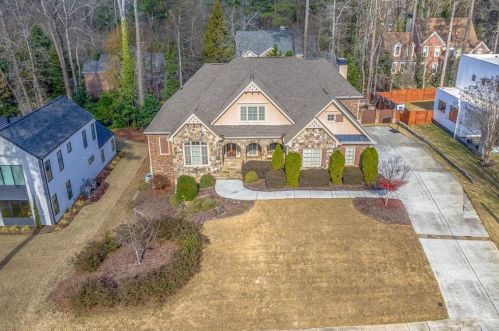 2212 Meadowvale Dr, Atlanta GA  30345-3543 exterior