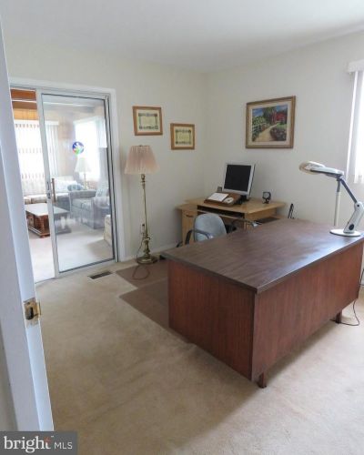 3 Shirley Ln, Trenton NJ 08610 exterior