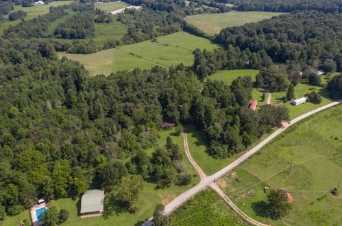 456 Ed Lewis Rd, Cleveland, GA 30528-4773