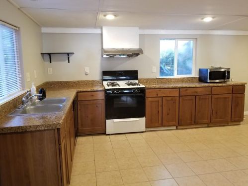 3228 Colquitt Dr, Atlanta GA  exterior