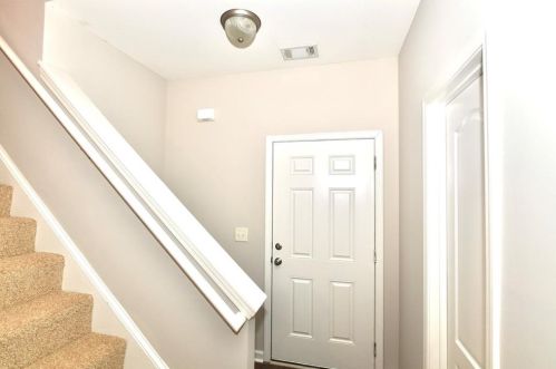 1482 Persimmon Trce, Morrow, GA 30260-4195