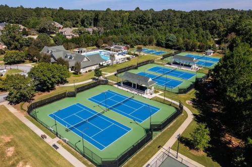 3881 Bentgrass Ln, Jefferson GA  30549-9607 exterior