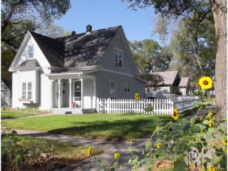 301 Lincoln St, Sterling, CO 80751-3932