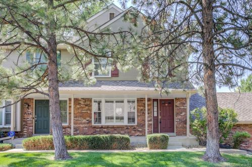 7186 Bentley Cir, Englewood CO 80112-1186 exterior