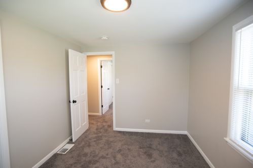 1481 Vincennes St, Crete IL  60417-2809 exterior