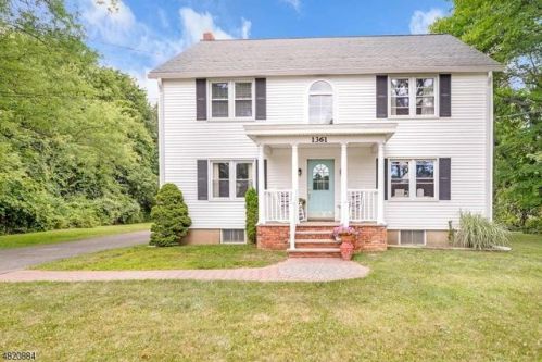 1361 Sussex Tpke, Dover, NJ 07869-2936