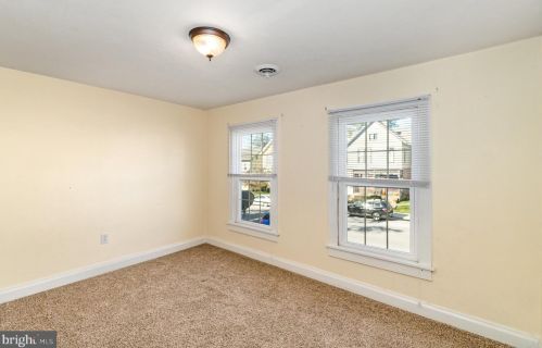 309 Walnut St, Hanover PA  17331-2537 exterior