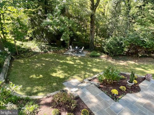 1118 Dl Dr, Silver Spring MD 20910-1601 exterior