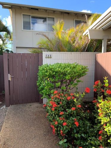 211 Koko Isle Cir, Honolulu, HI 96825-1822