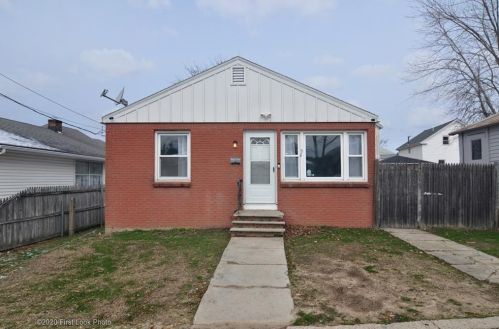 56 Sack St, Providence, RI 02911-2710