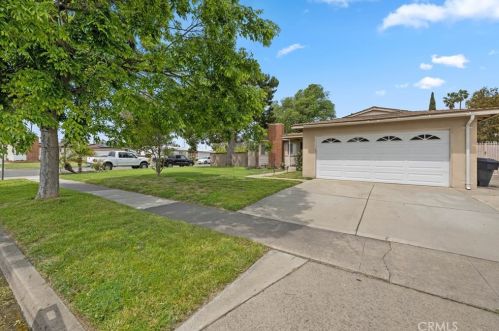 2653 Lullaby Ln, Anaheim, CA 92804-5128