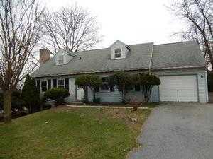 23 Mohler Church Rd, Ephrata, PA 17522-9222