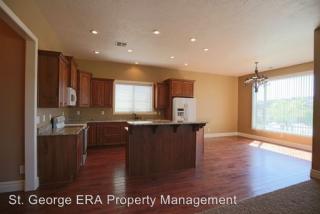 683 Crystal Dr, Saint George UT  84770-8747 exterior