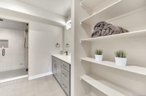 27939 Clifton Pl, Denver CO  80016 exterior