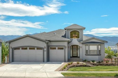 4240 Evening Ridge Ter, Medford, OR 97504-9138