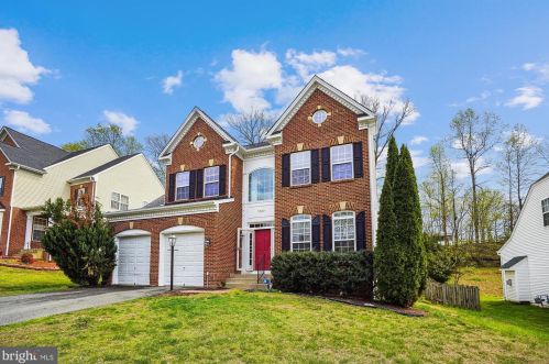 3663 Expedition Dr, Triangle, VA 22172-2071