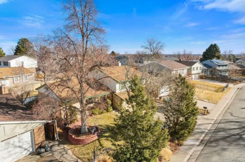 2530 Dawson Way, Aurora CO 80012-3801 exterior