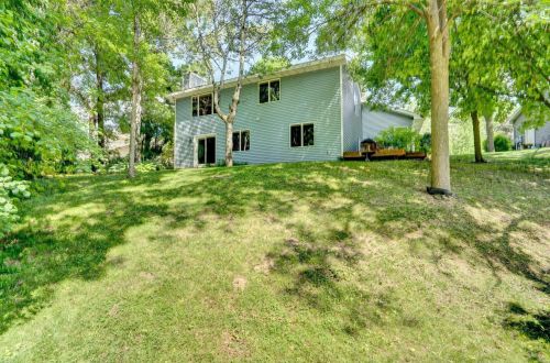 3735 Greensboro Dr, Saint Paul MN  55123-2242 exterior