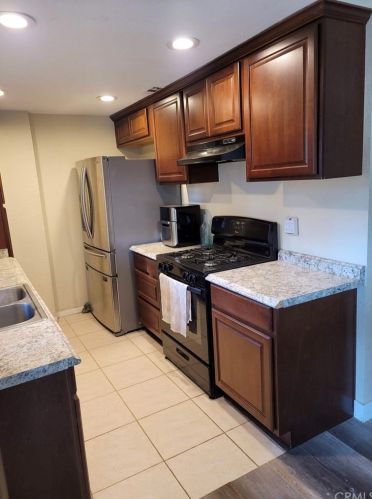 1003 Clark St, Riverside CA  92501-1453 exterior