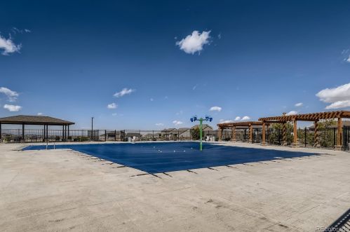 22586 Glidden Dr, Aurora CO  80016 exterior