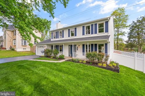 1308 Mistyvale St, Herndon, VA 20170-3629
