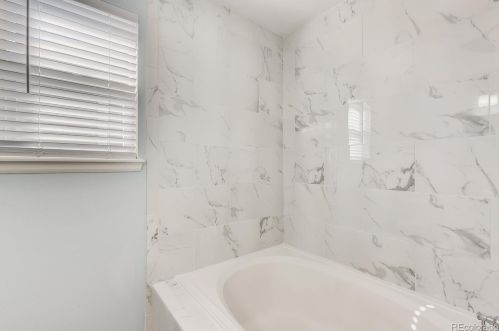 5509 Versailles St, Denver CO  80015-6659 exterior