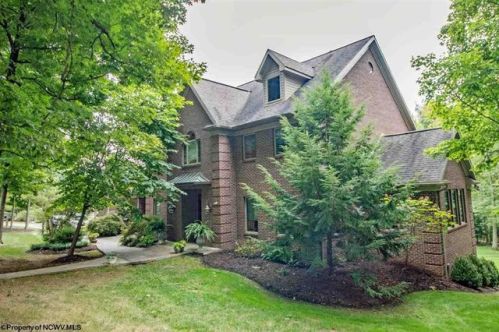 115 Stone Brook Est, Morgantown, WV 26508-8625