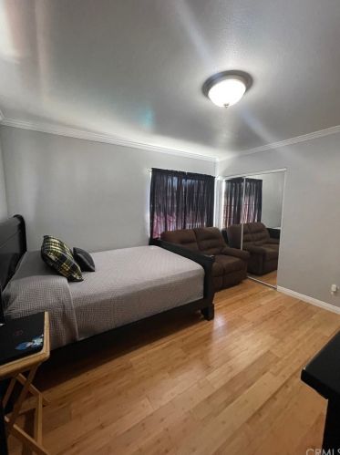 1426 Beacon Ave, Anaheim CA  92802-1718 exterior